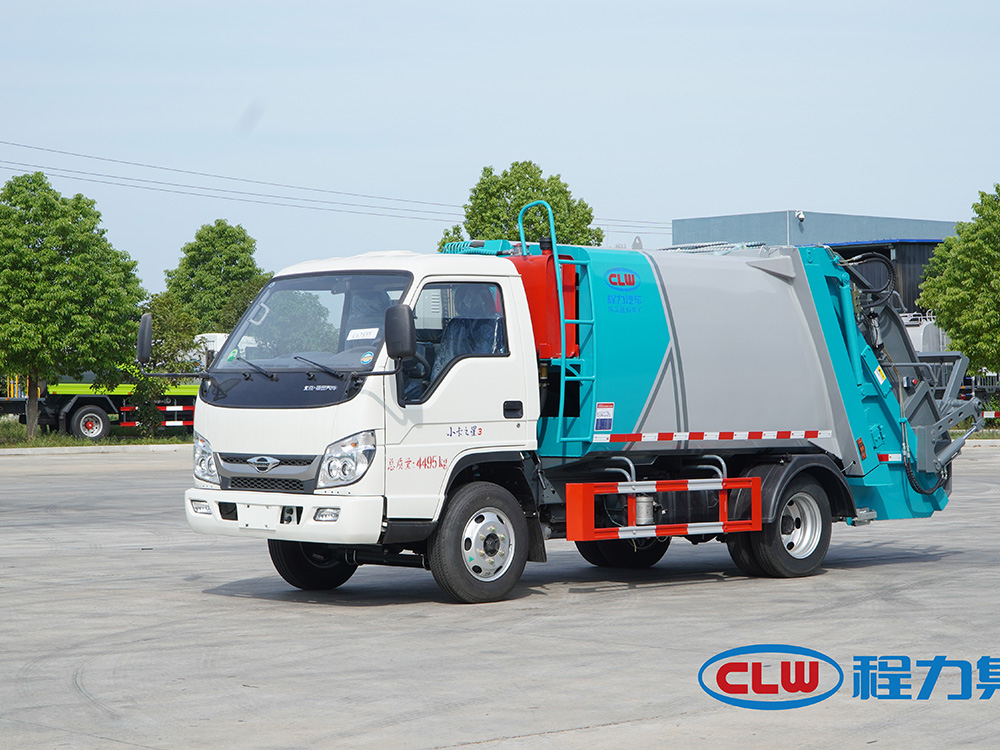 程力福田时代蓝牌5方压缩垃圾车