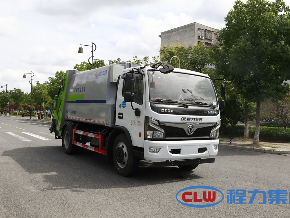 程力先锋福瑞卡压缩垃圾车
