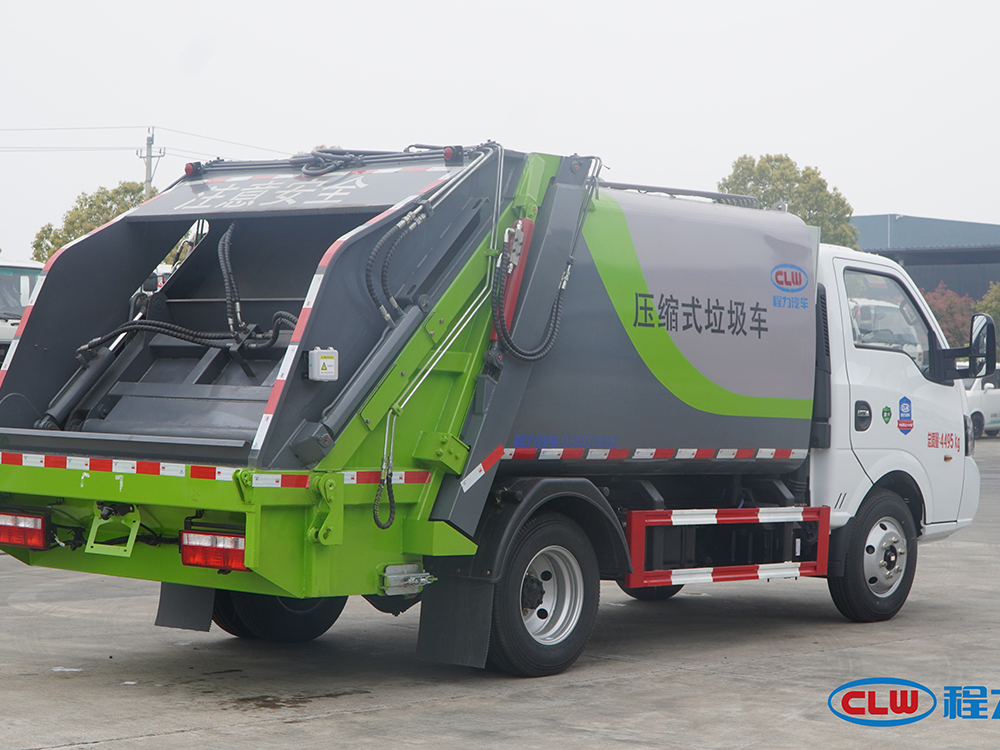 东风途逸蓝牌5.8方压缩垃圾车
