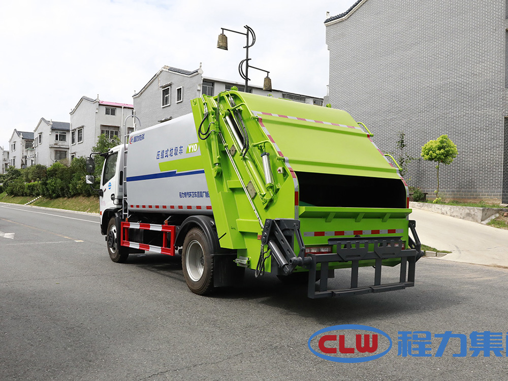 程力先锋福瑞卡压缩垃圾车