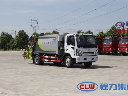 东风小多利卡6.5方压缩垃圾车