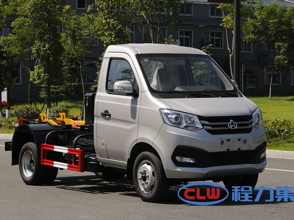 长安勾臂垃圾车