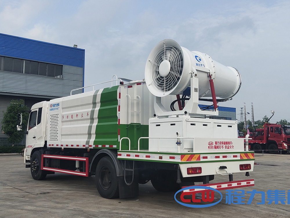 新款天锦抑尘车