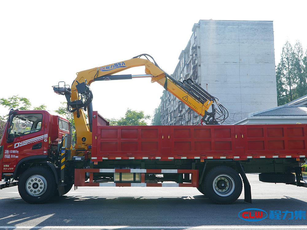 程力东风华神抓斗式垃圾车
