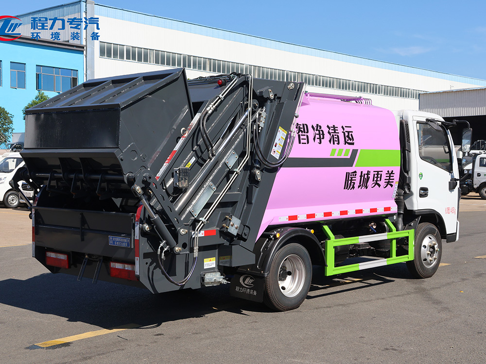 东风多利卡D5（紫色涂装三角斗）