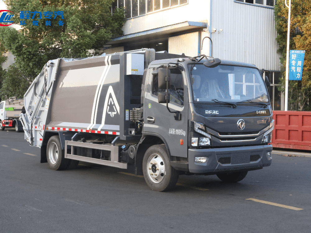 东风多利卡D7（京环带三角斗）