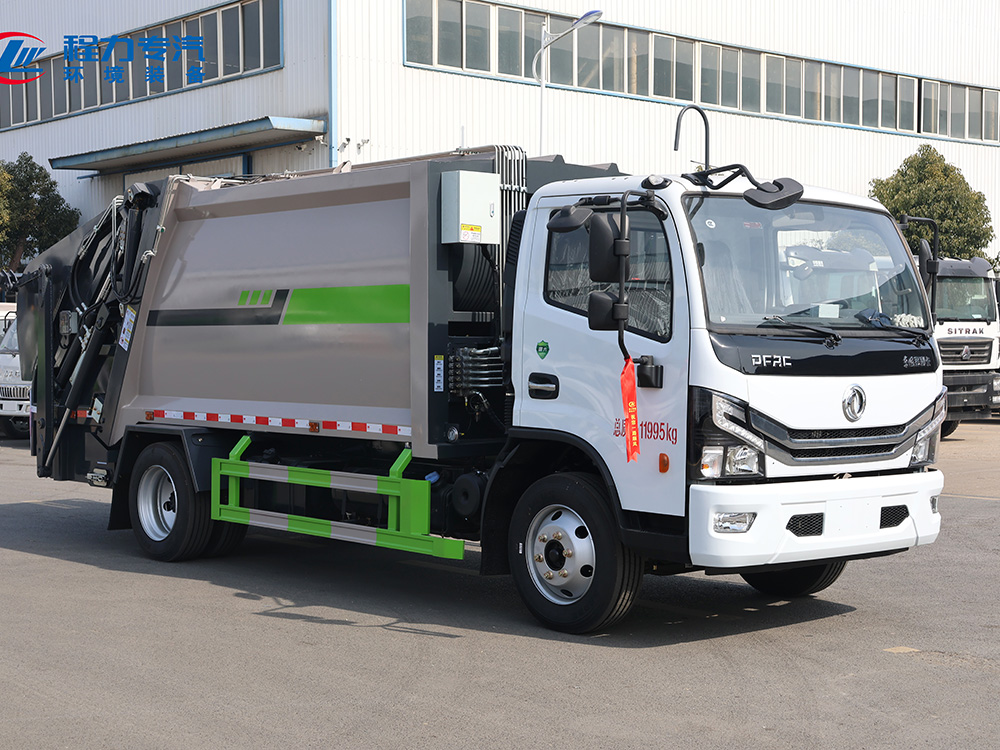 东风多利卡D7（老样式带落地斗）