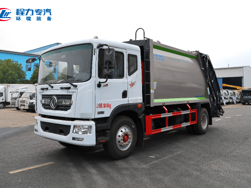 东风多利卡D9（老款老样式）