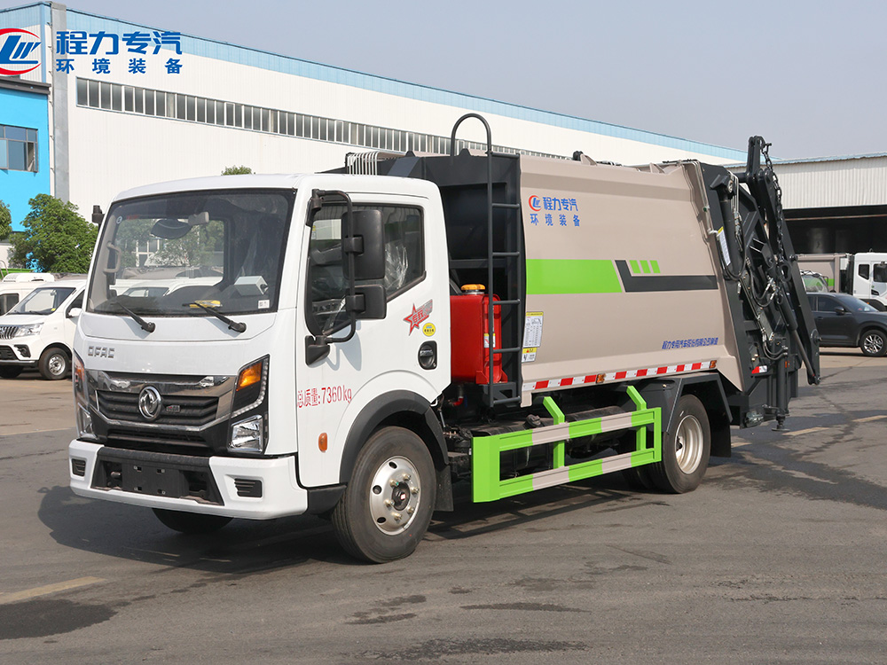 东风多利卡新款（摆臂）