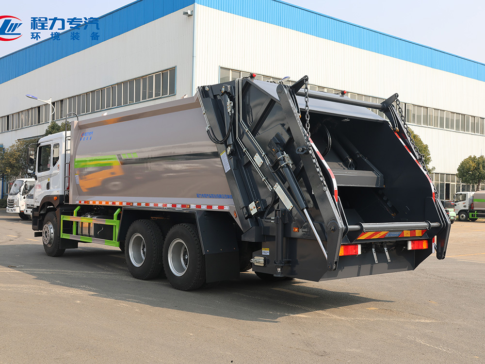 东风华神T5后双桥（摆臂）