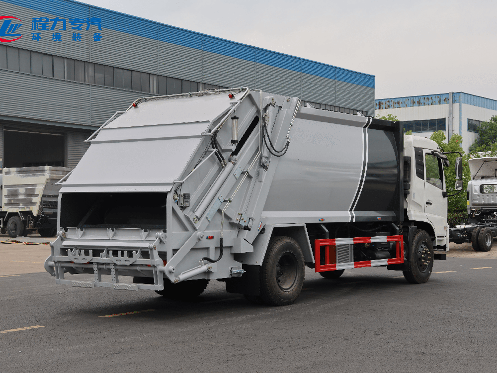 东风天锦（15方黑灰涂装带密封盖）