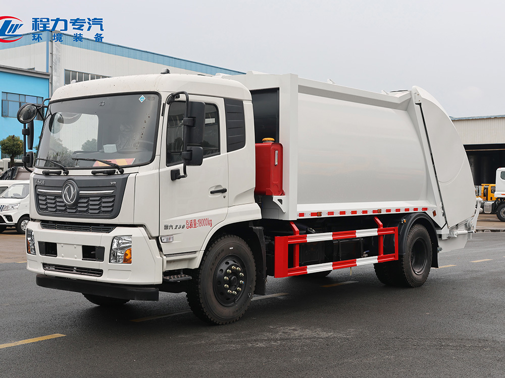 东风天锦（全白涂装新后包）