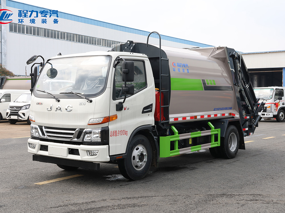 江淮骏铃V5（弧形箱体）