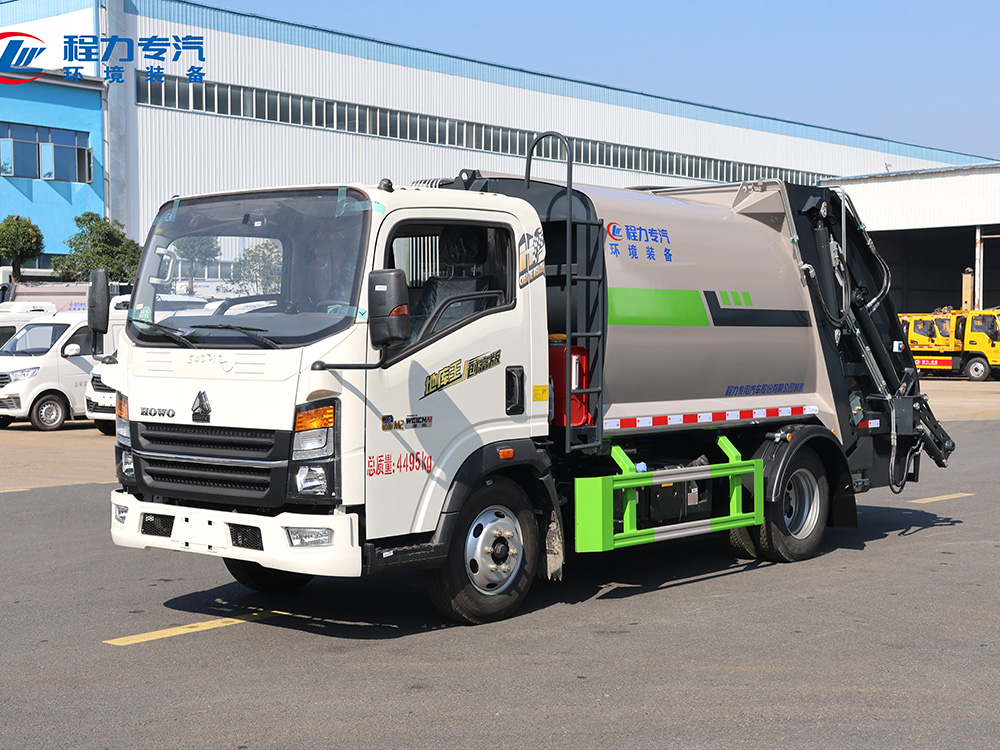 重汽豪沃M2地库王（弧形箱体）