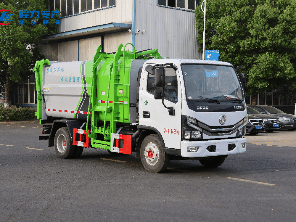 东风多利卡D6（绿灰涂装）