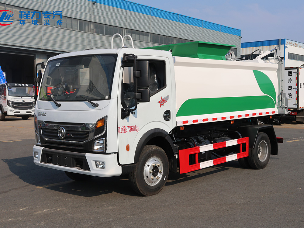 东风多利卡新款（绿白涂装）