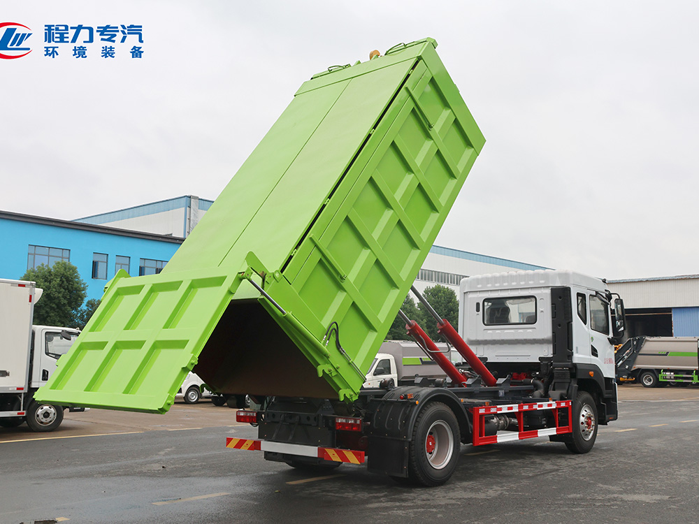 单桥东风多利卡D9新款带箱卸料姿态