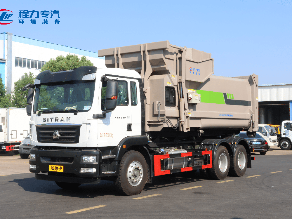 后双桥重汽汕德卡