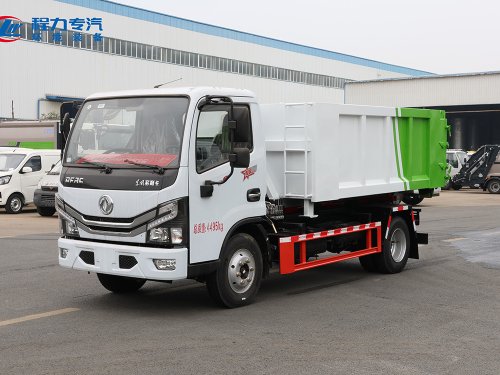 蓝牌东风多利卡D6