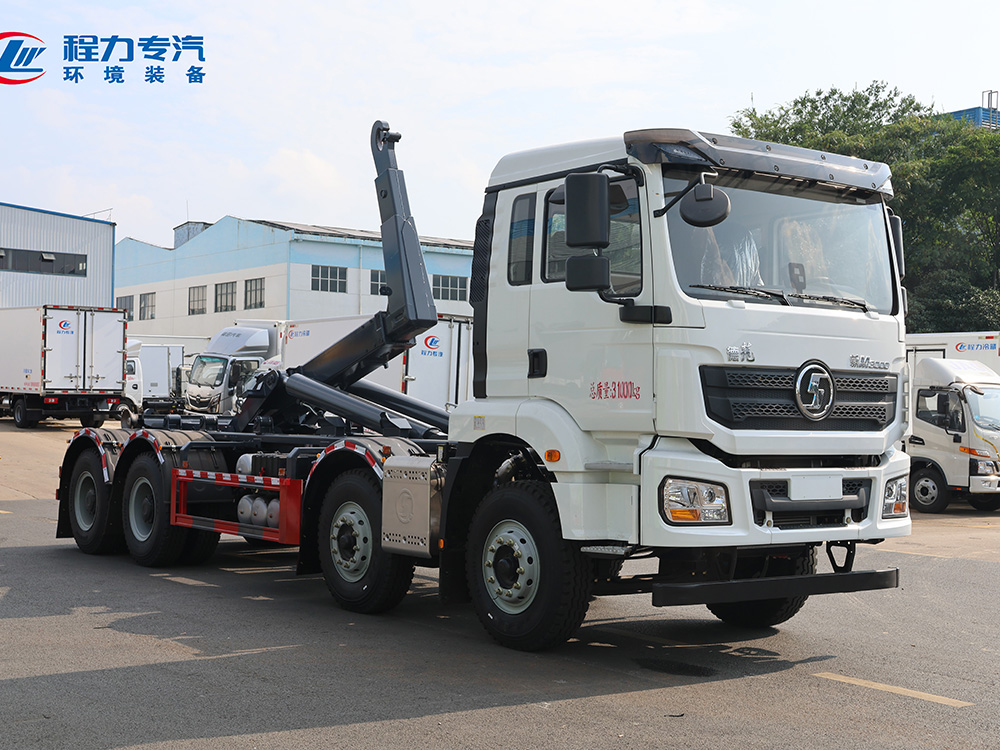 前四后八陕汽德龙M3000