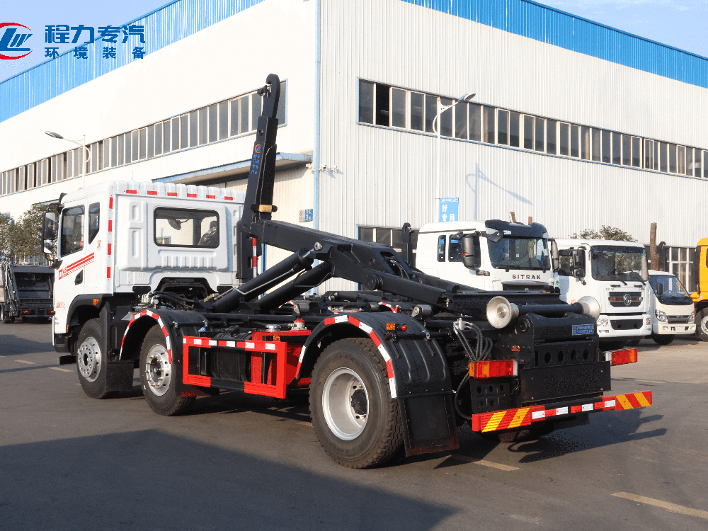 小三轴东风华神DV5