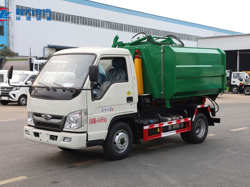 福田小卡之星2勾臂（带挂桶箱）