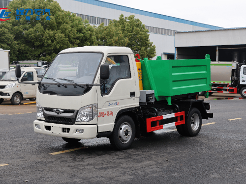 福田小卡之星2勾臂（带箱）